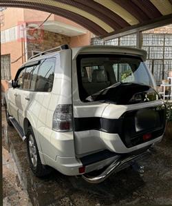 ميتسوبيشي باجيرو